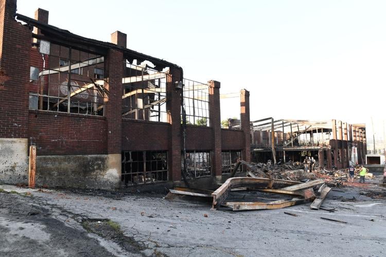Tollbooth Antiques fire 002.jpg