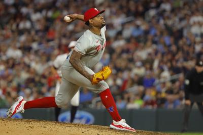 Phillies Twins Baseball